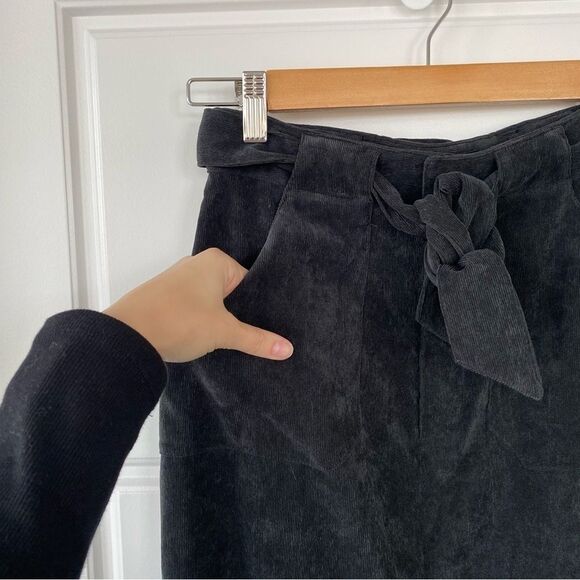 THE FIFTH LABEL | Corduroy Paper-bag Midi Skirt - Picture 5 of 15